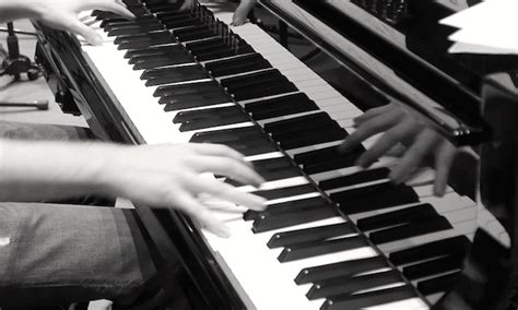 Piano Techniques for Modern Music (Coursera) .